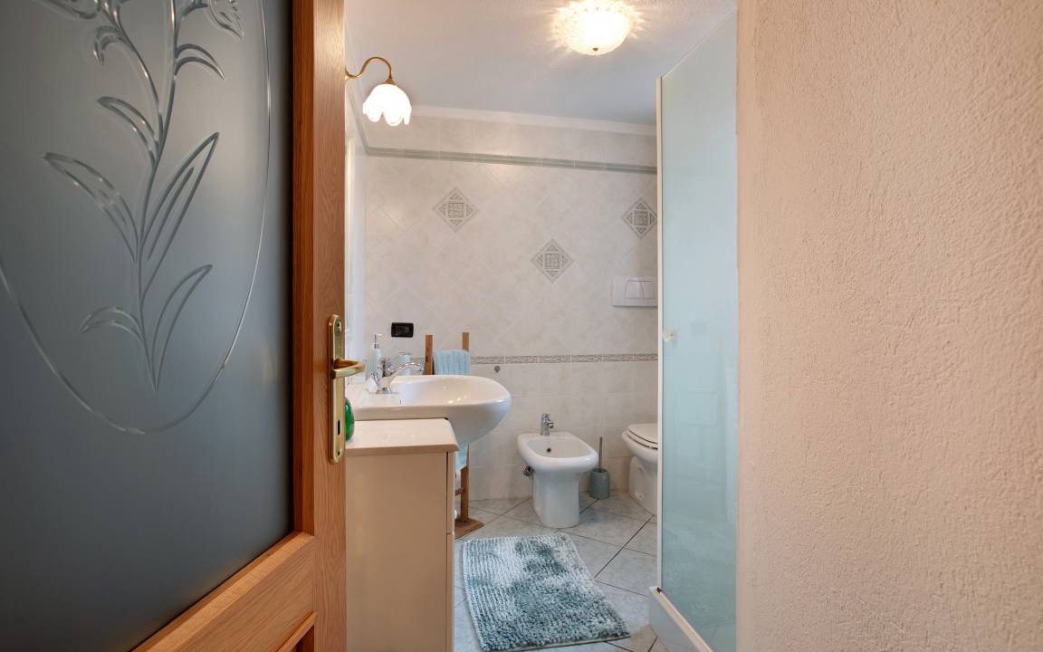 Photo of Bathroom in Roisan