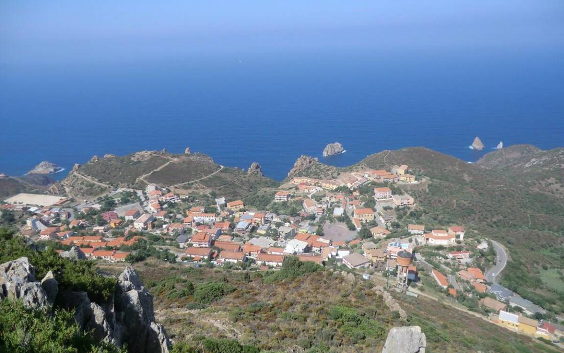 Photo of Others in Nebida