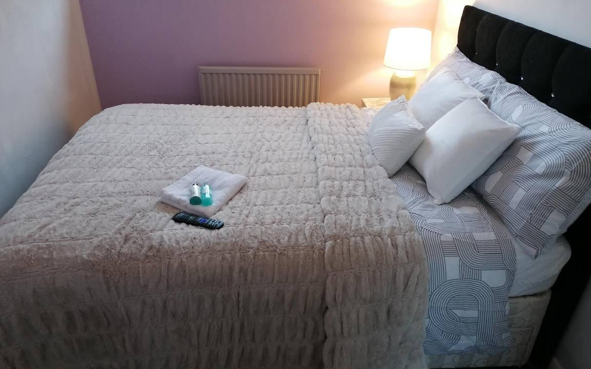Photo of Bedroom in Great Billing