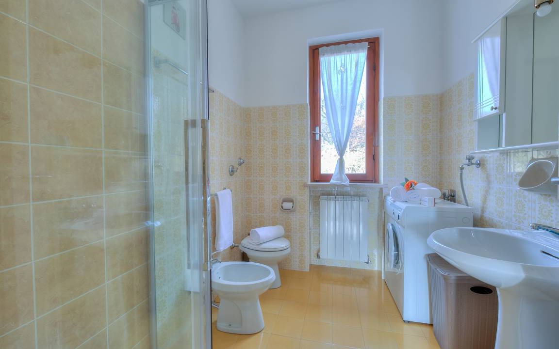 Photo of Bathroom in Massino Visconti