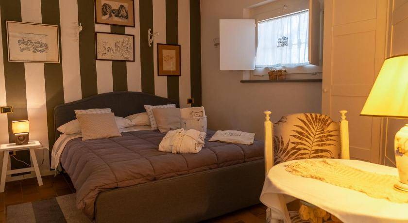 Photo of Bedroom in Civitanova Alta