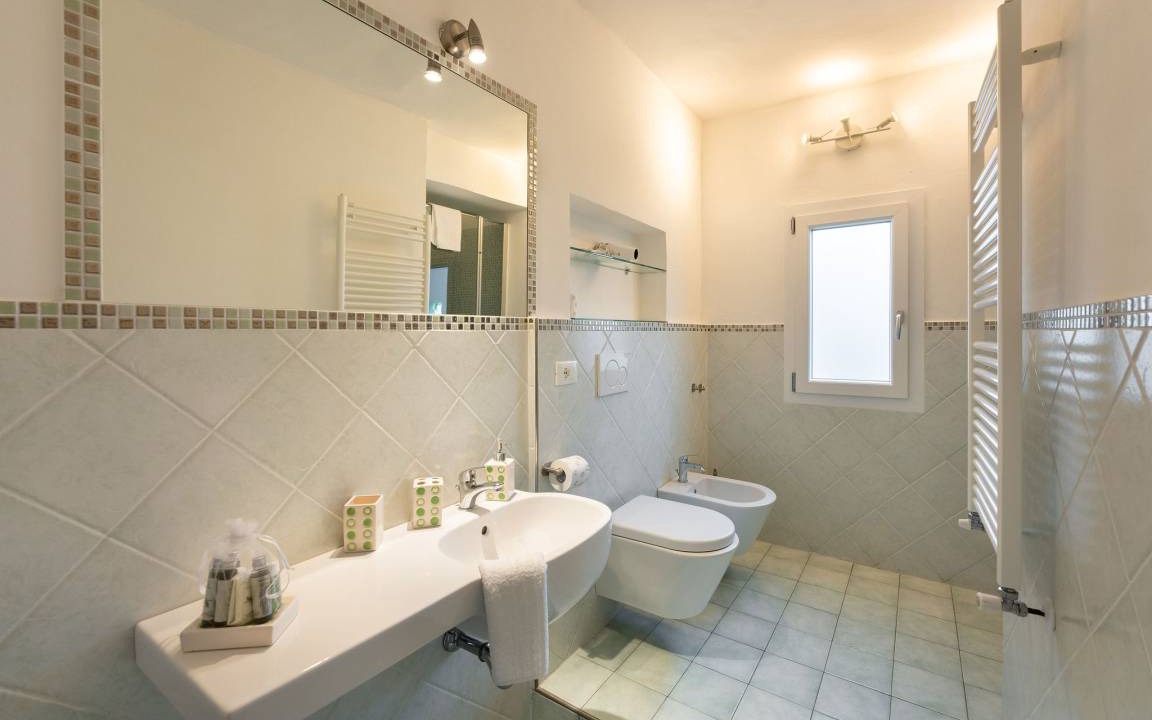 Photo of Bathroom in San Lorenzo