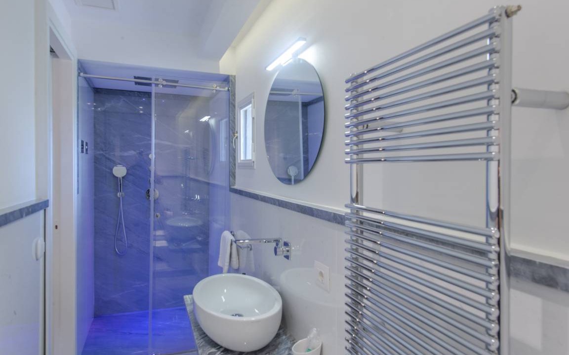Photo of Bathroom in Panzano in Chianti