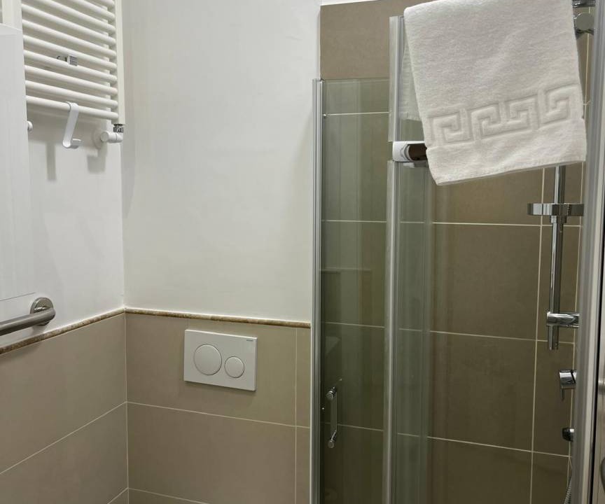Photo of Bathroom in Salario
