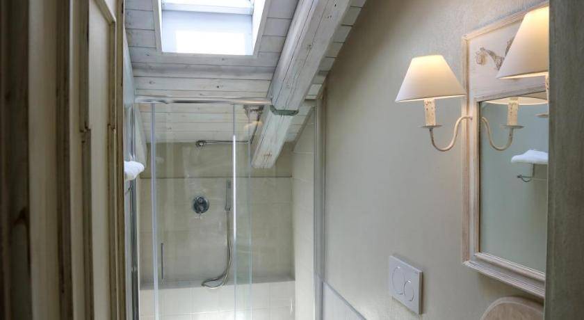 Photo of Bathroom in Moncalieri