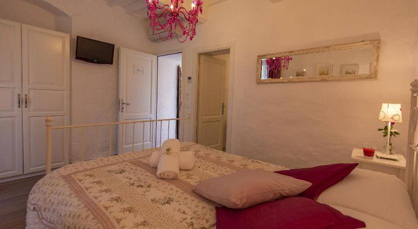 Photo of Bedroom in Ponte Buriano