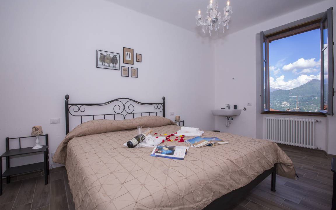 Photo of Bedroom in Naggio