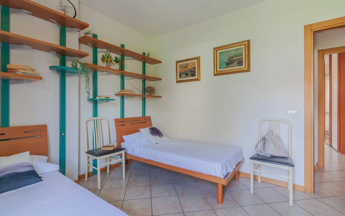 Photo of Bedroom in Mandello del Lario