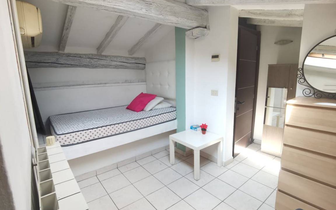 Photo of Bedroom in Oltrarno