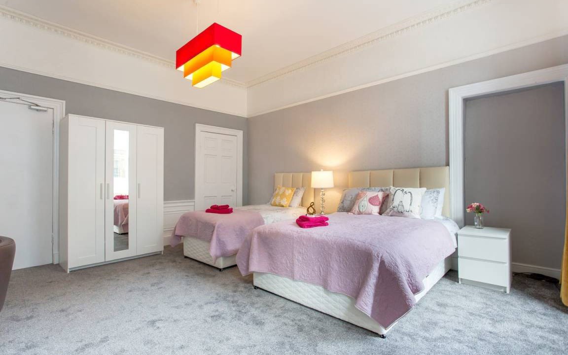 Photo of Bedroom in Tollcross