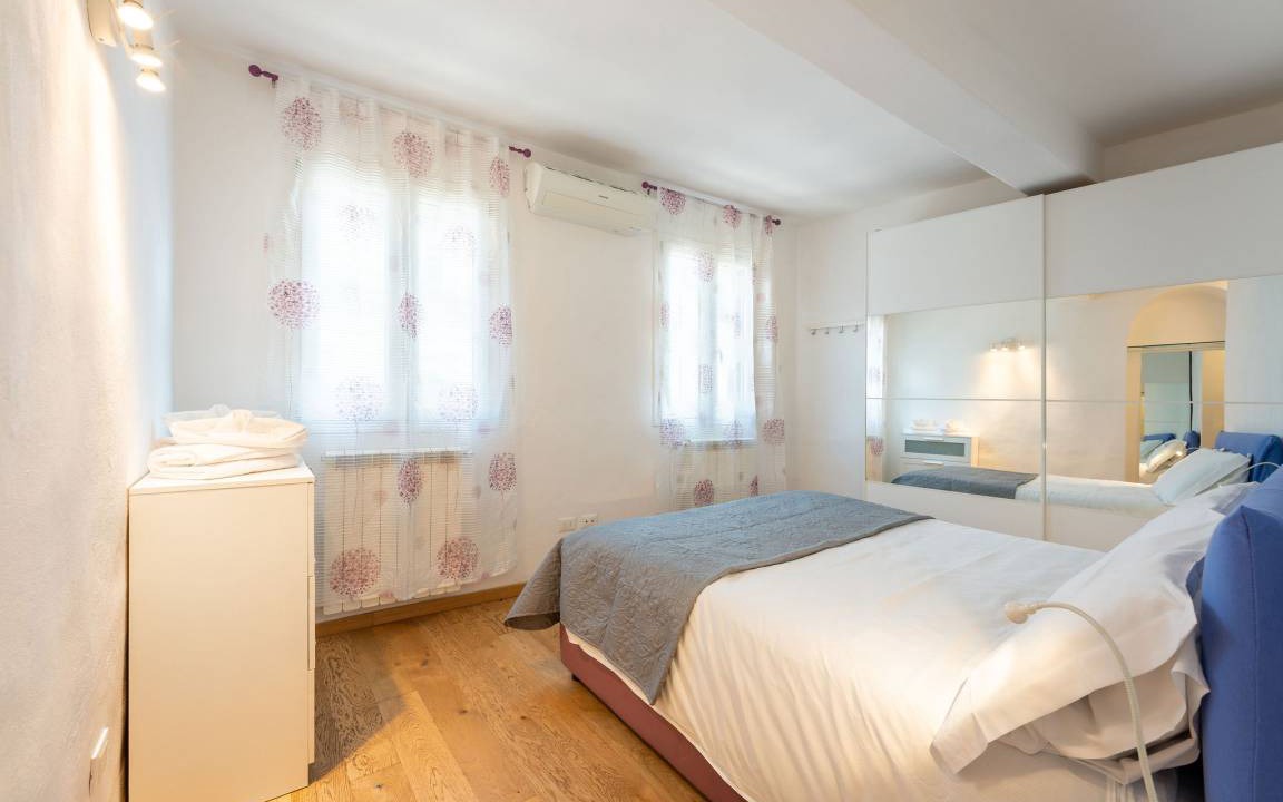 Photo of Bedroom in San Lorenzo