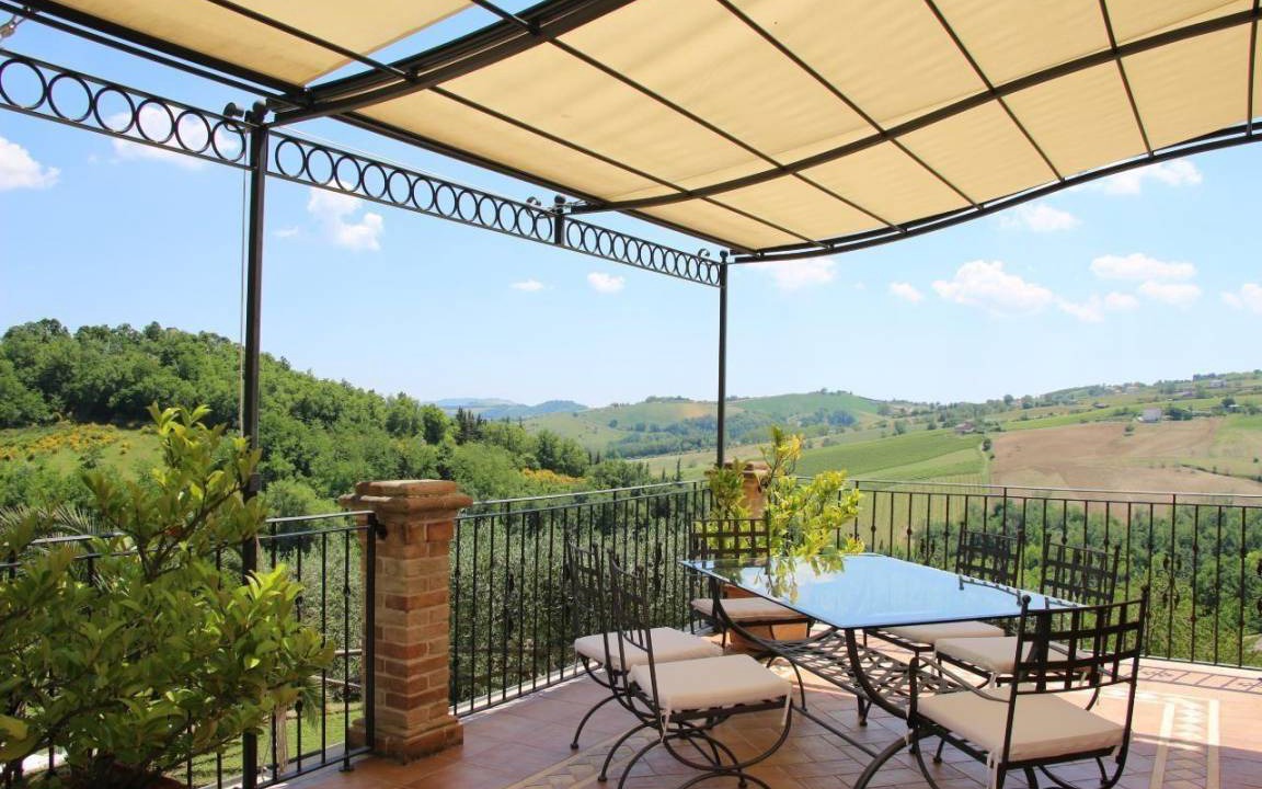 Photo of Patio Balcony in Monsampietro Morico