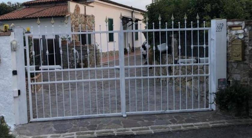 Photo of Buildings in Castellaccio