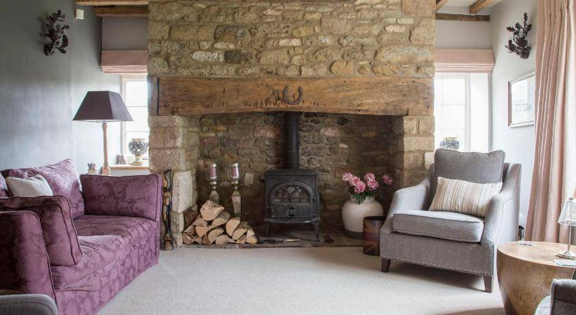Photo of Livingroom in Dursley