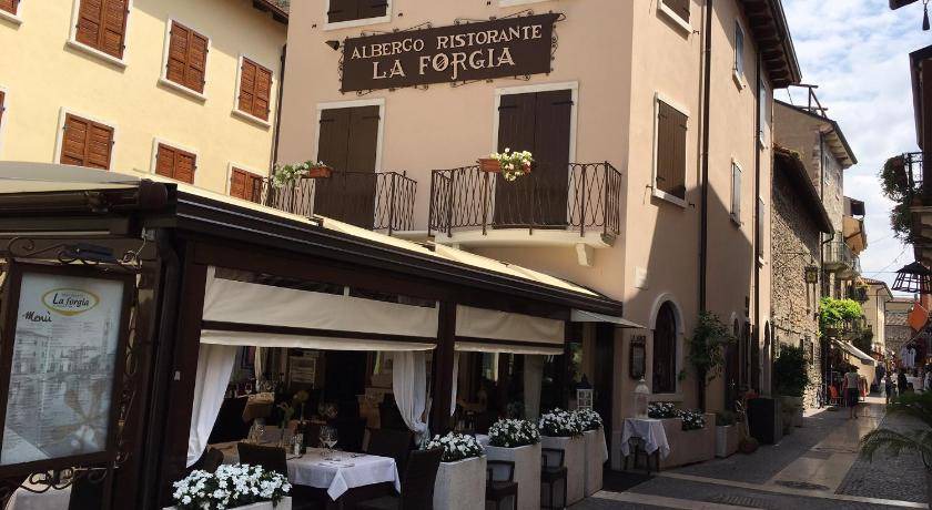 Photo of Buildings in Lazise Old Town