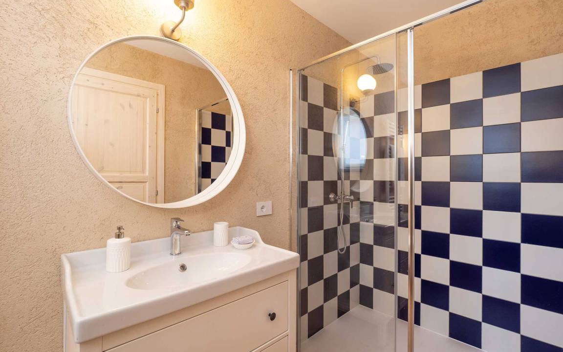 Photo of Bathroom in Cressa