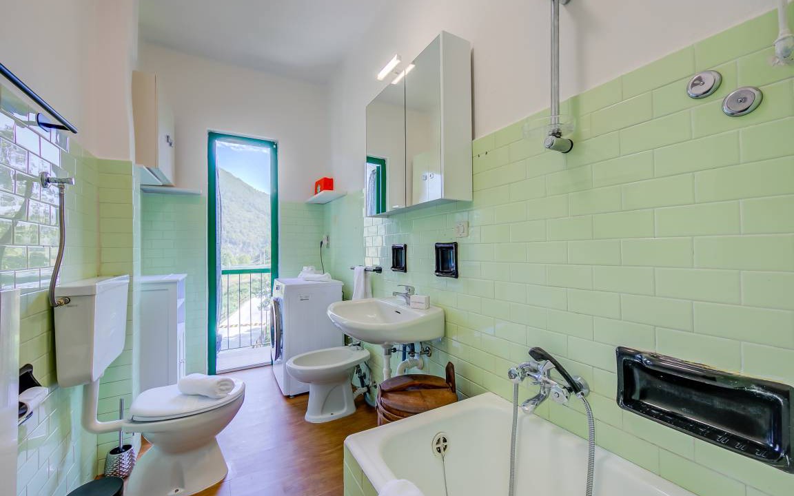 Photo of Bathroom in Trontano