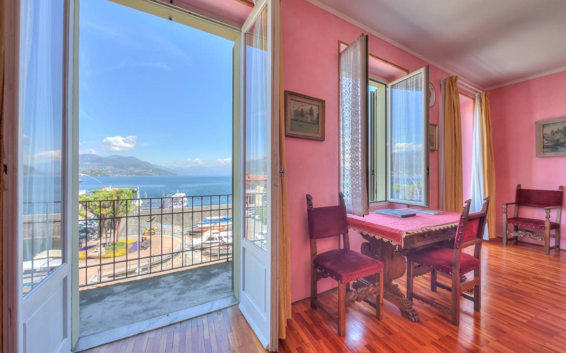 Photo of Patio Balcony in Stresa