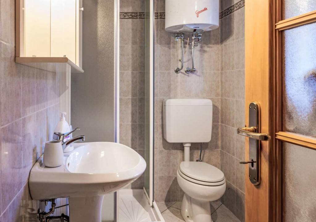 Photo of Bathroom in Ollomont