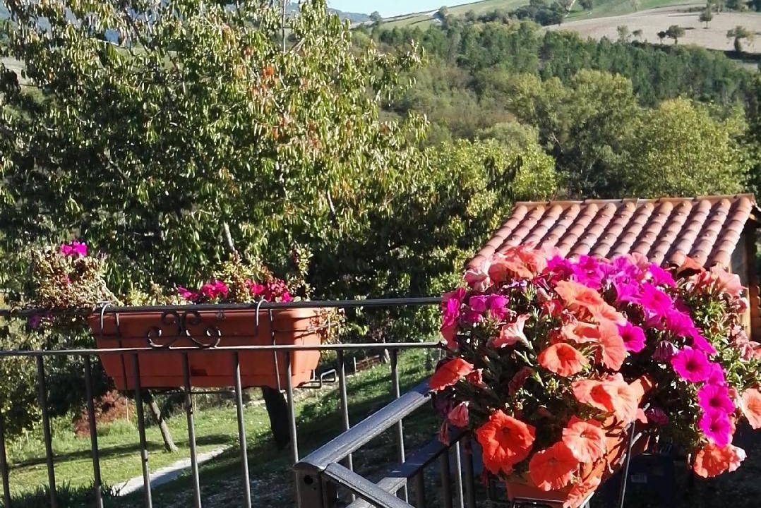 Photo of Patio Balcony in Genga