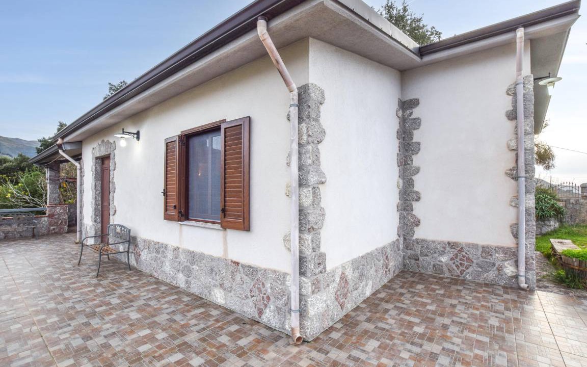 Photo of Buildings in San Marco d'Alunzio