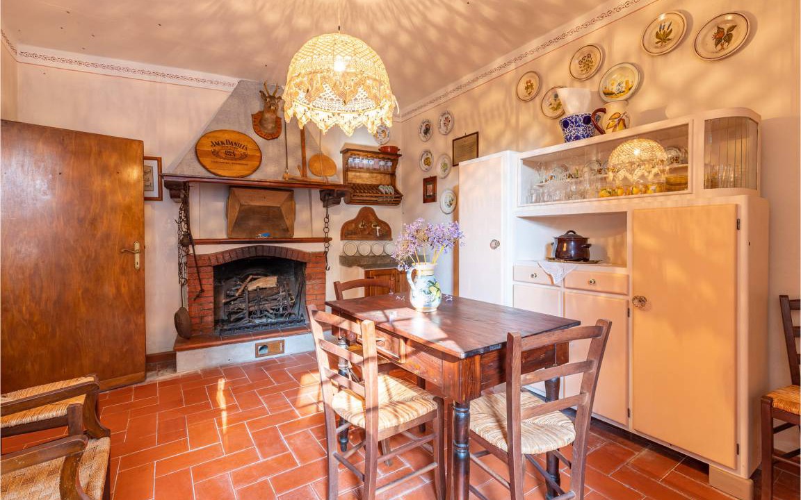 Photo of Kitchen in Saturnana