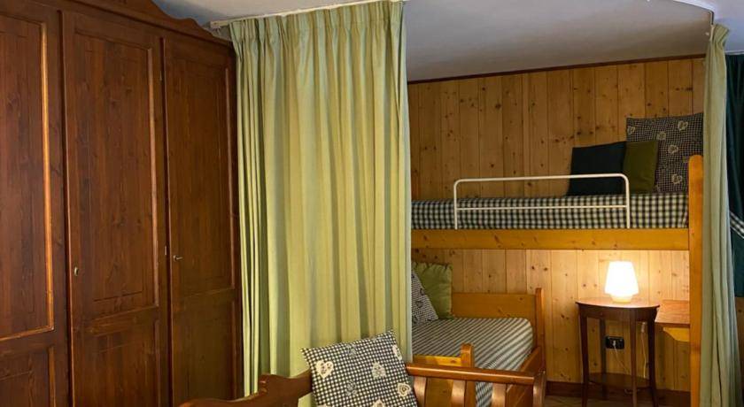 Photo of Bedroom in Alagna Valsesia