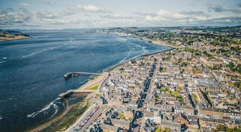 Photo of Others in Broughty Ferry