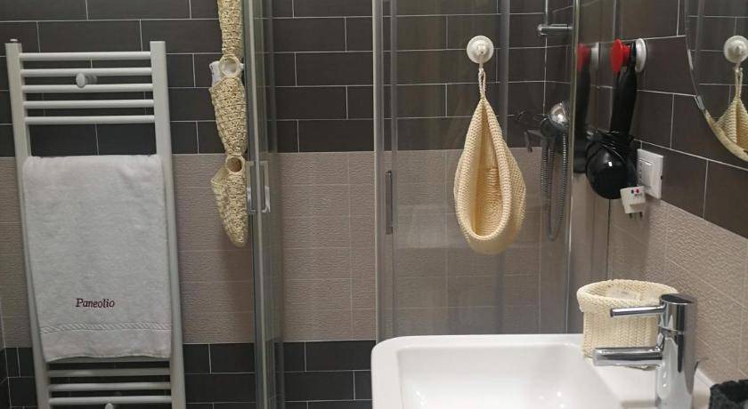 Photo of Bathroom in Poggio Picenze