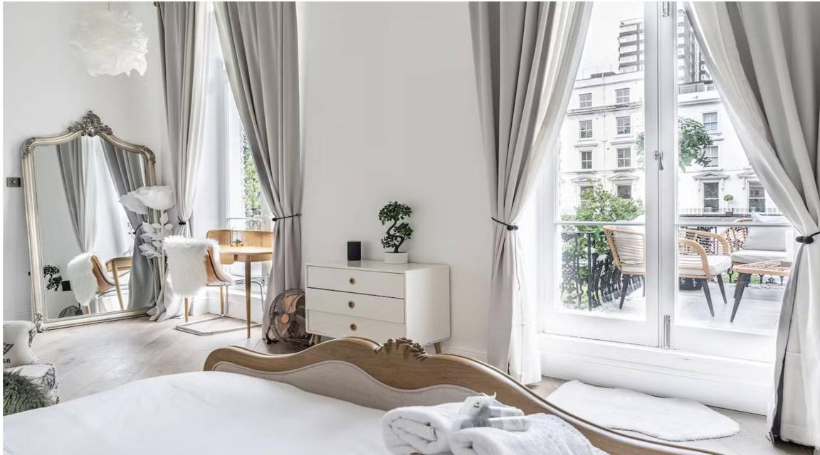 Photo of Bedroom in Notting Hill