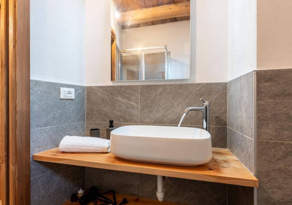 Photo of Bathroom in Prali