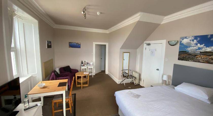 Photo of Others in Bowmore