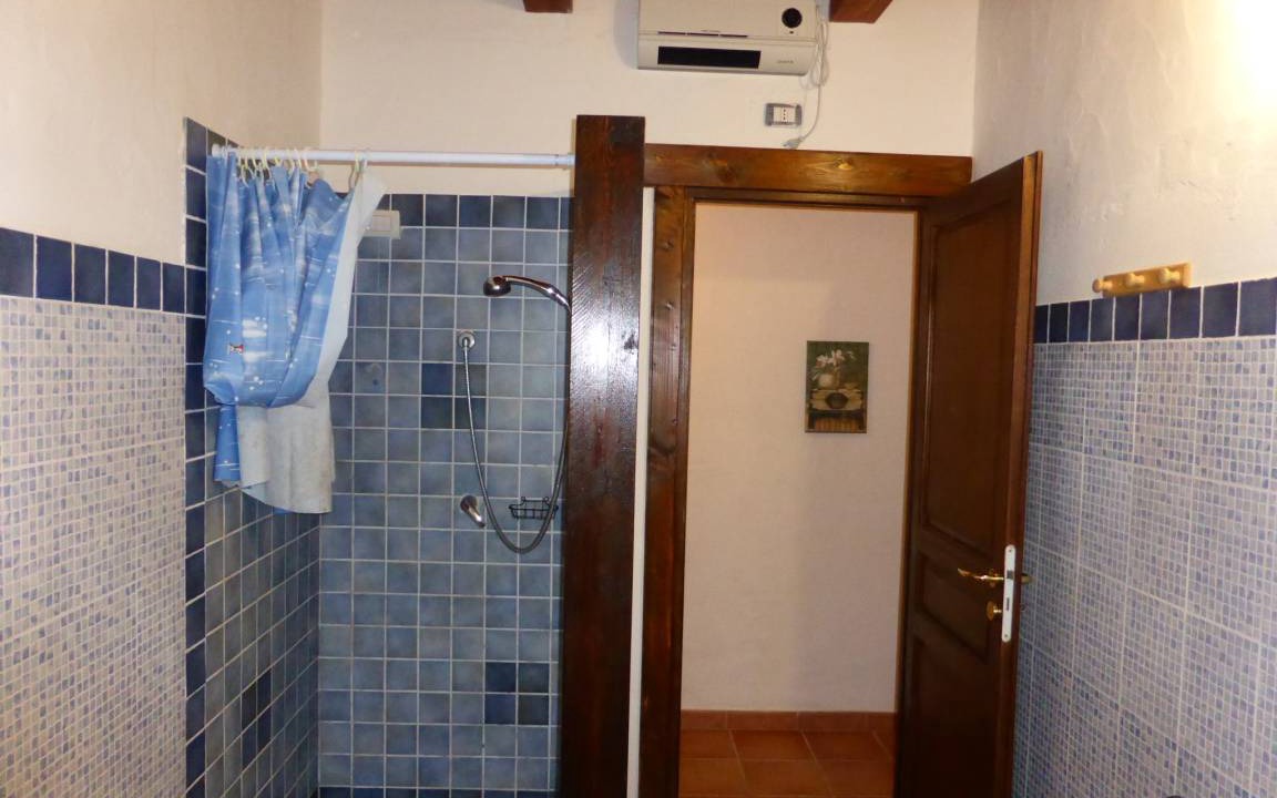 Photo of Bathroom in Iglesias