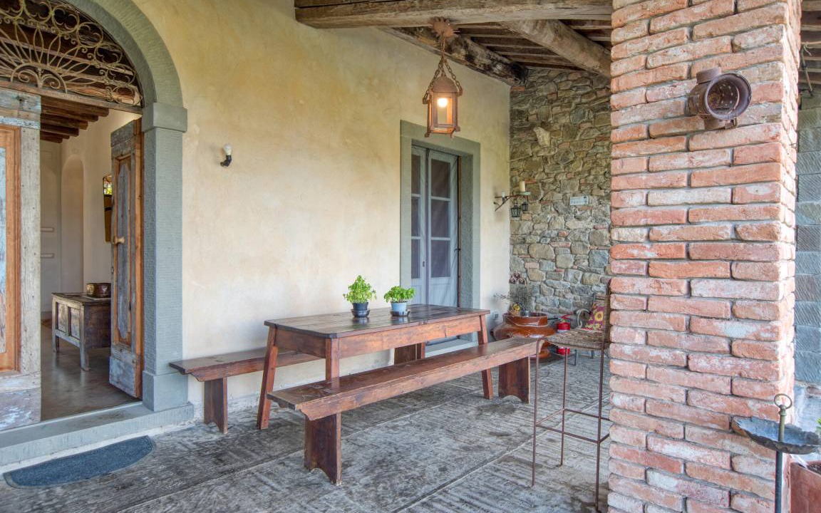 Photo of Others in Ossaia