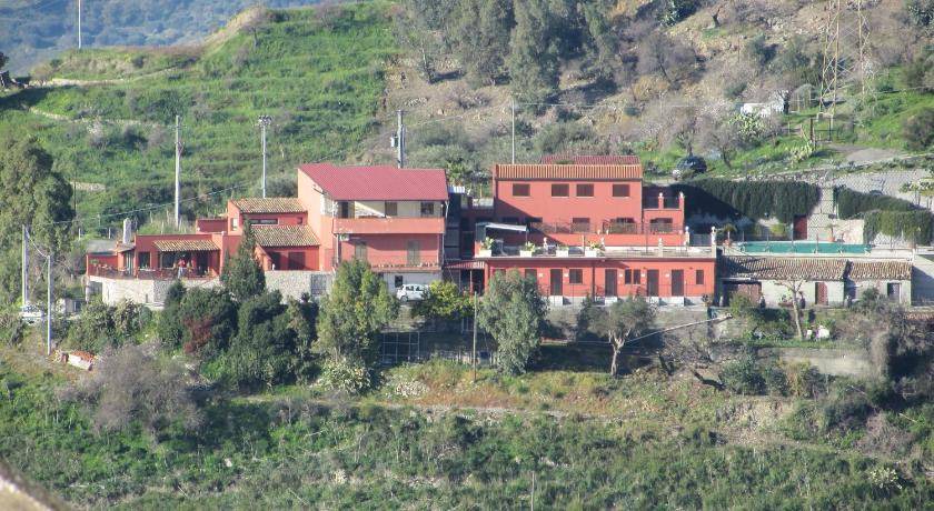 Photo of Buildings in Castelmola