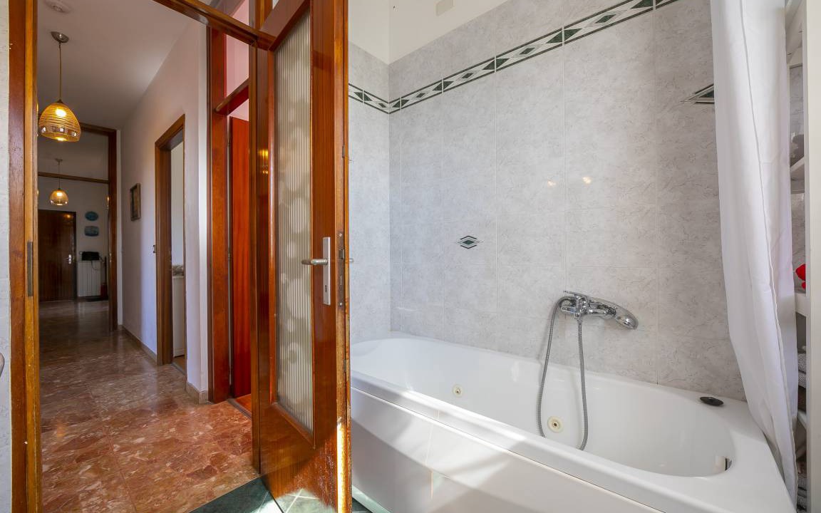 Photo of Bathroom in Ispra