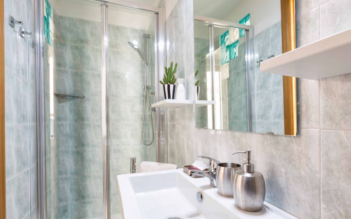 Photo of Bathroom in Sorrento City Centre