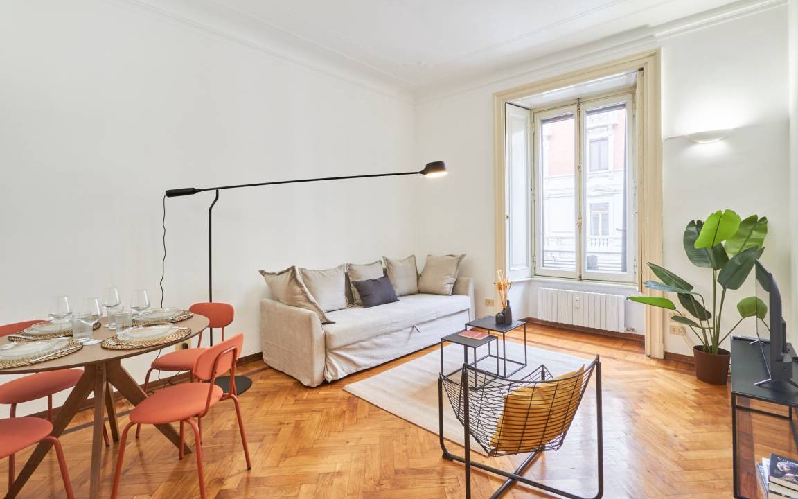 Photo of Livingroom in Magenta