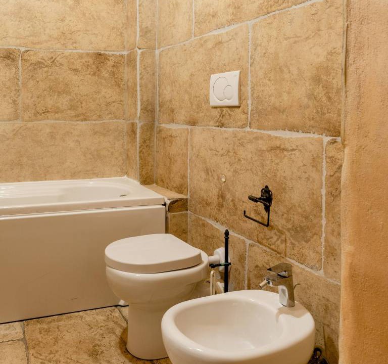 Photo of Bathroom in Rione VII Regola