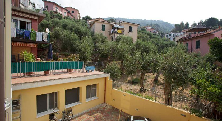 Photo of Others in Tellaro