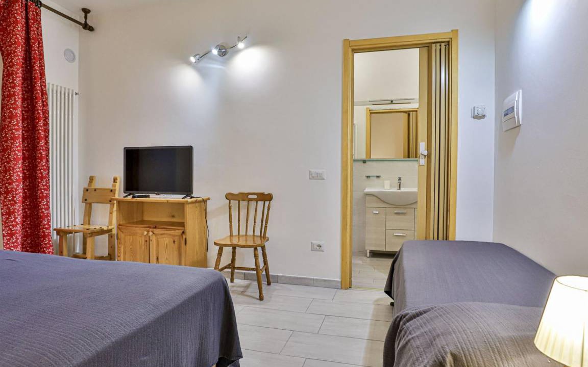 Photo of Bedroom in Antey-Saint-Andre