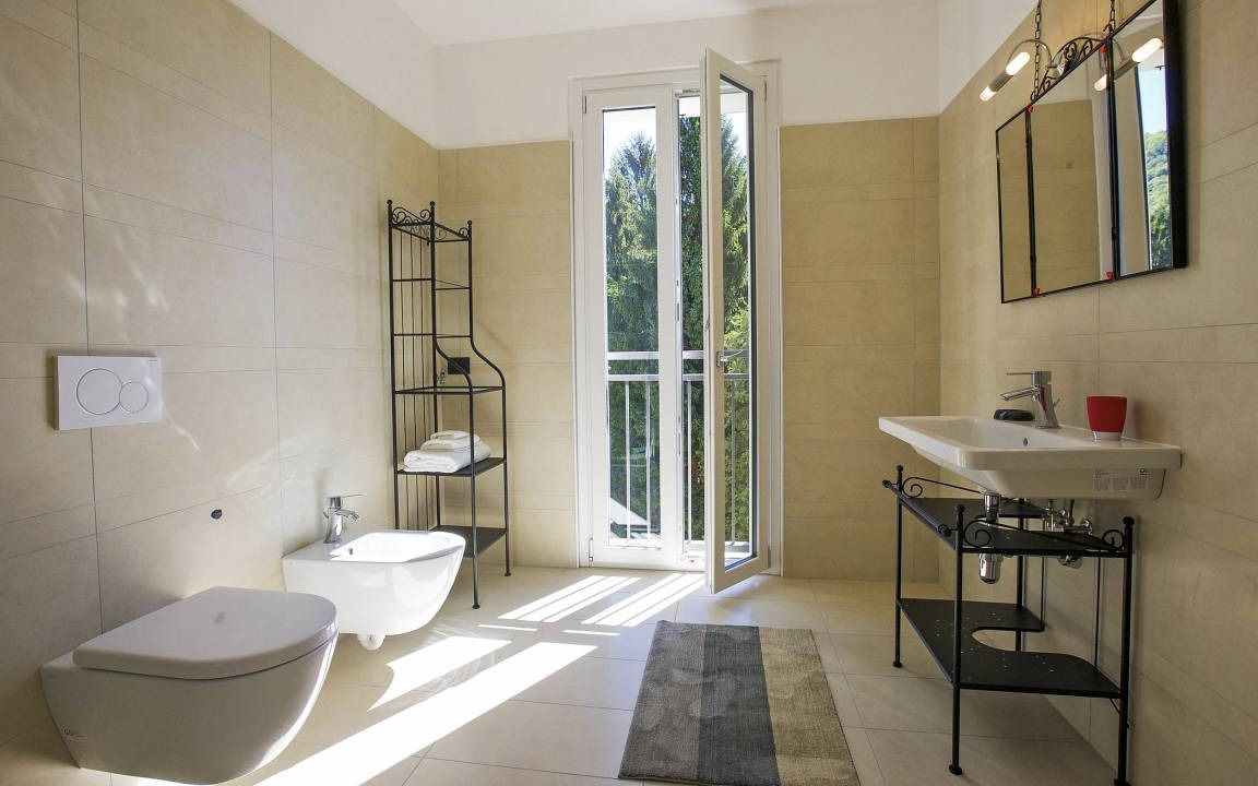 Photo of Bathroom in Comero
