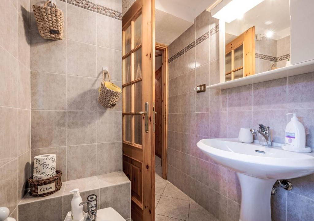 Photo of Bathroom in Ollomont