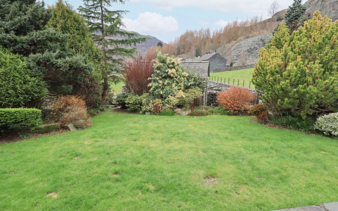Photo of Others in Chapel Stile