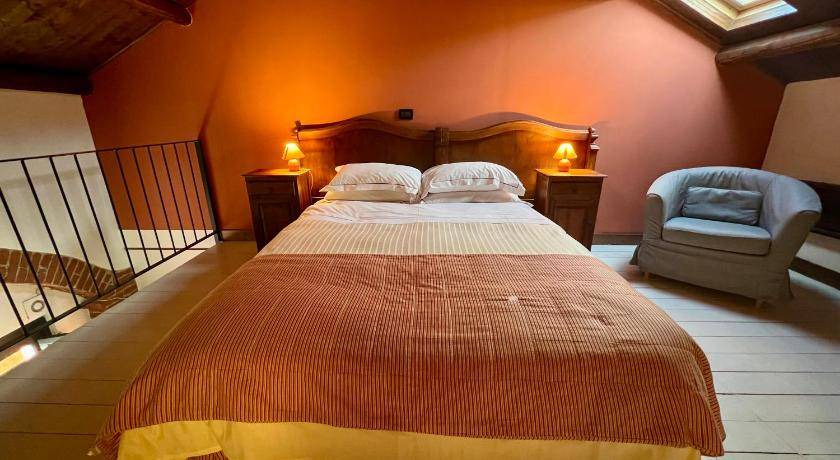 Photo of Bedroom in Moncalieri