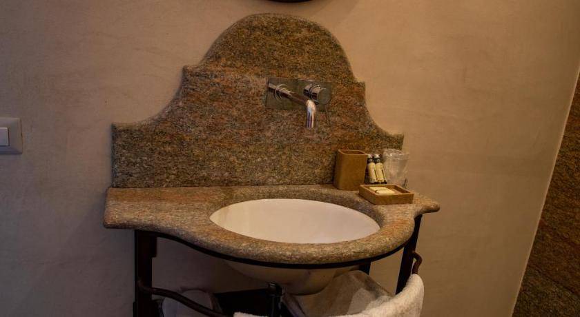 Photo of Bathroom in Moncalieri