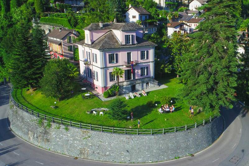 Photo of Others in Isorno