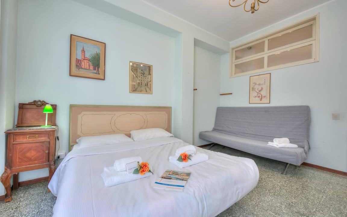 Photo of Bedroom in Stresa