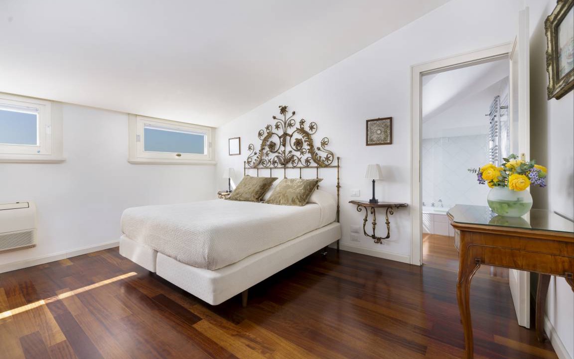 Photo of Bedroom in Dorsoduro