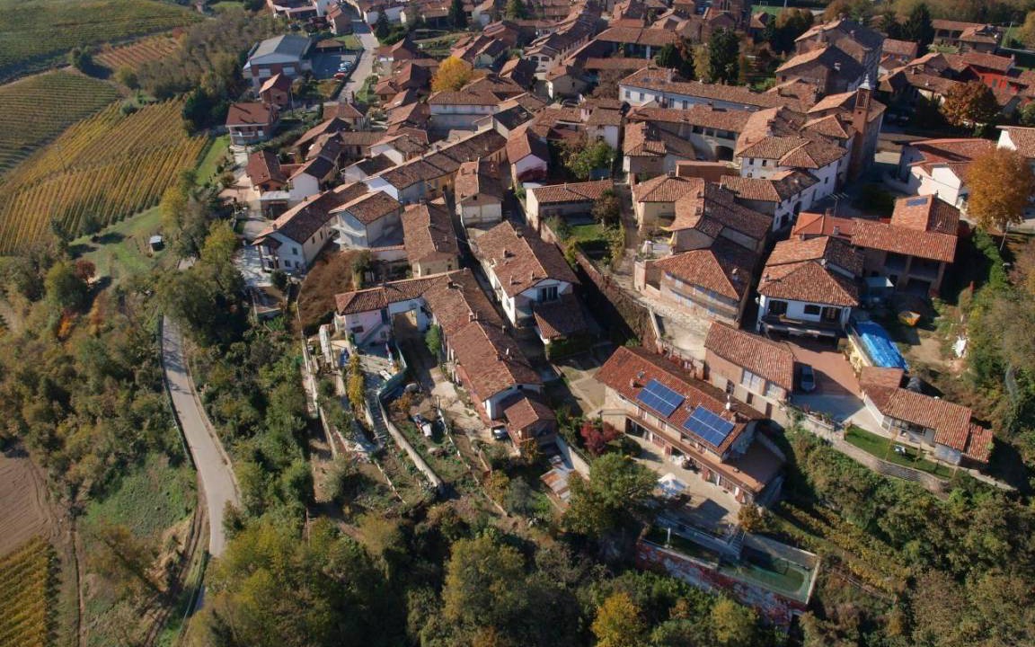 Photo of Buildings in Verduno